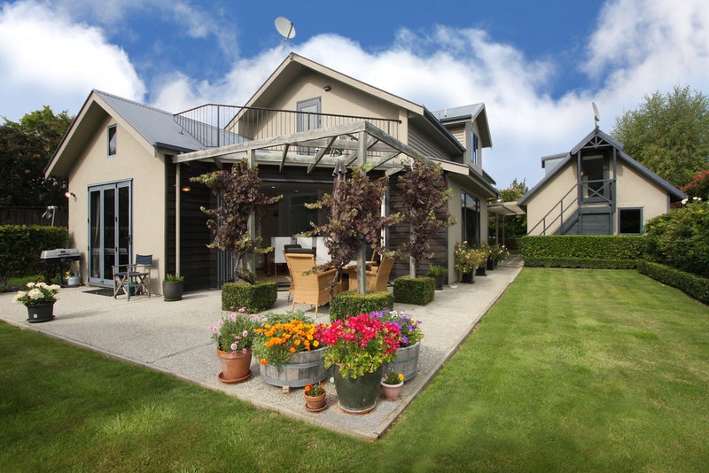 29 Adamson Drive, Arrowtown, Arrowtown - Carousel 1