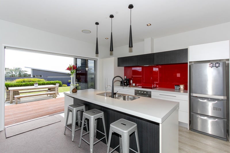 23 Parkvue Drive, Bell Block, New Plymouth - Carousel 2