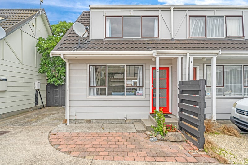 2/6 Richmond Street, Petone, Lower Hutt - Carousel 2