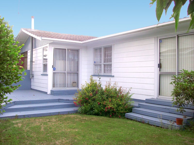 38 Raymond Street, Fairview Downs, Hamilton - Carousel 2