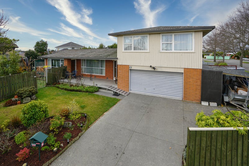 2 Larkhill Place, Russley, Christchurch - Carousel 18