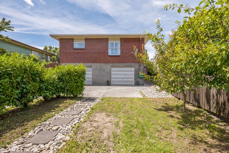 31A Oswald Crescent, Paparangi, Wellington - Carousel 26