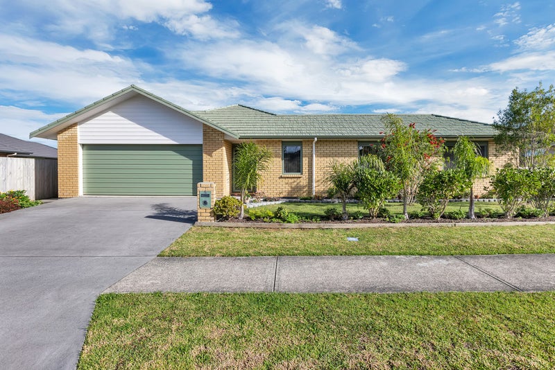 34 North Crest Drive, Onerahi, Whangarei - Carousel 1