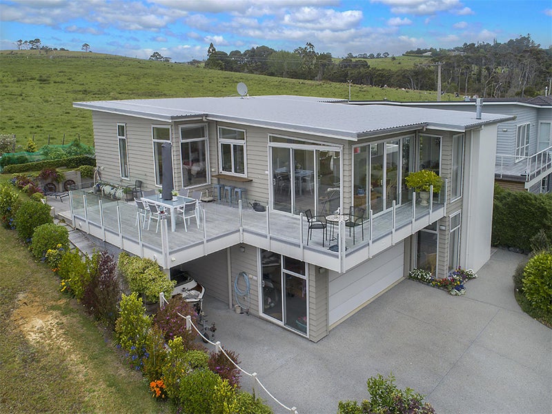 24 Albro Lane, Algies Bay, Warkworth - Carousel 1