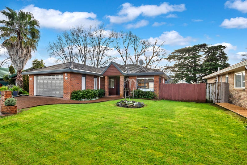 13 Quartley Place, Huntington Park, Auckland - Carousel 2