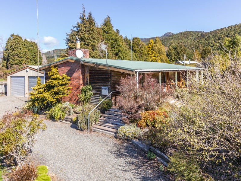 301 Matariki Street, Turangi - Carousel 19