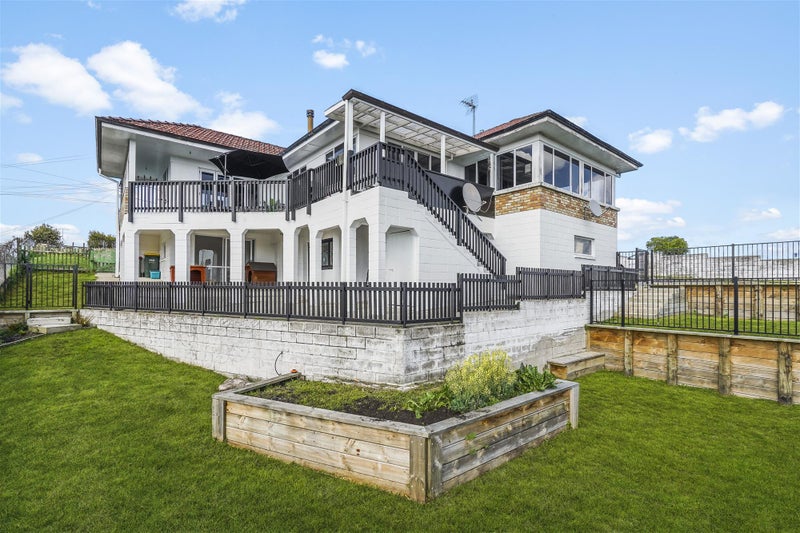 76 Forest Lake Road, Forest Lake, Hamilton - Carousel 15