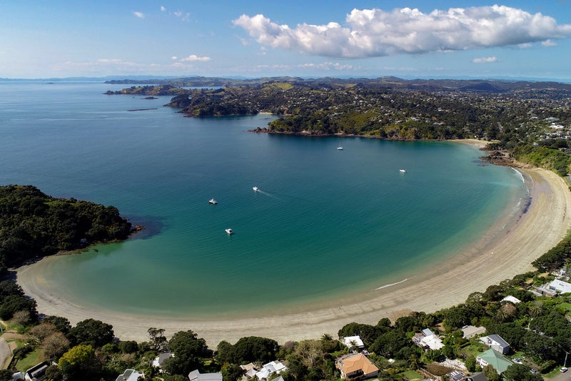 54 Tiri Road, Oneroa, Waiheke Island - Carousel 2