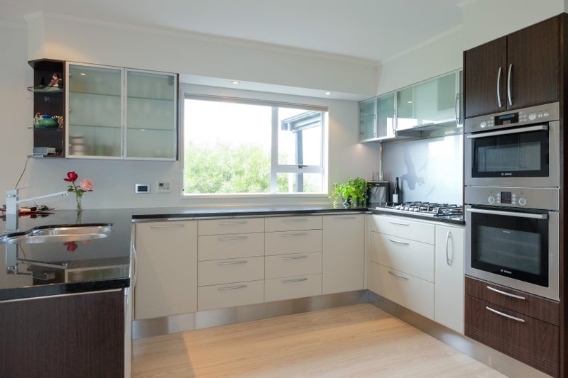 22 Athol Place, Ravensbourne, Dunedin - Carousel 2