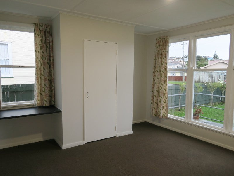 57 Whanga Crescent, Titahi Bay, Porirua - Carousel 10