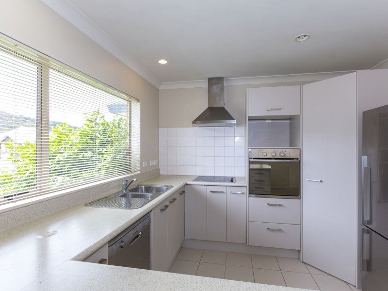 27 Sun Valley Grove, Wainuiomata, Lower Hutt - Carousel 2