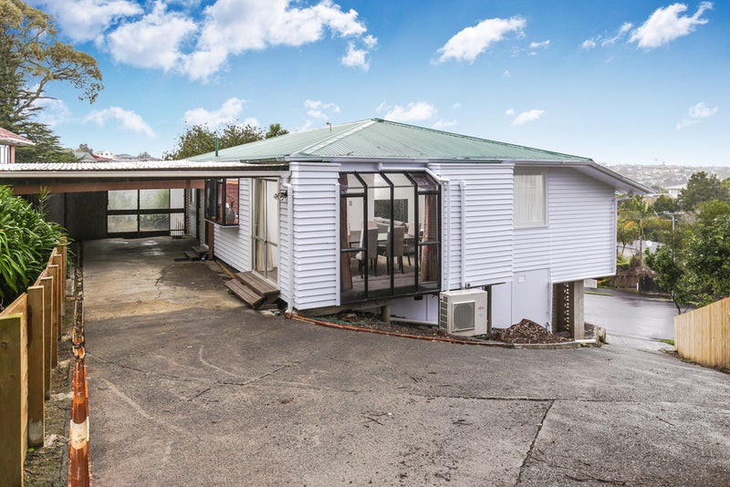 14 Marconi Place, New Windsor, Auckland - Carousel 2