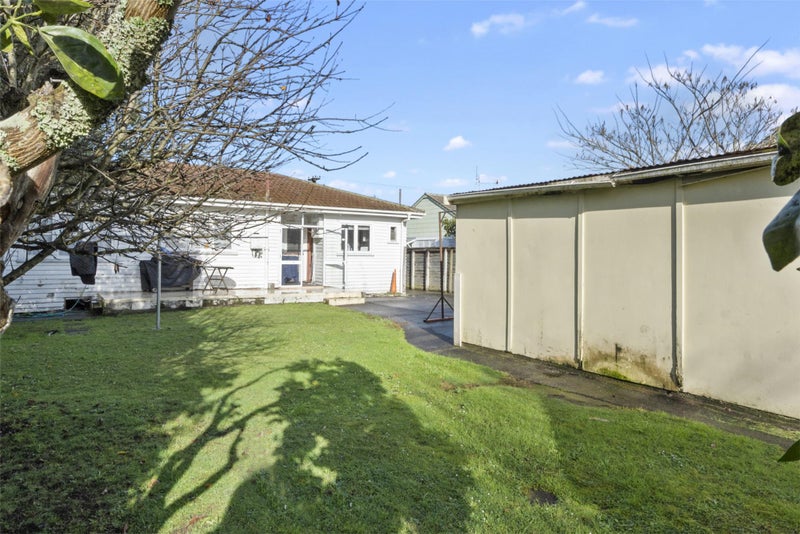 69 Bader Street, Bader, Hamilton - Carousel 2