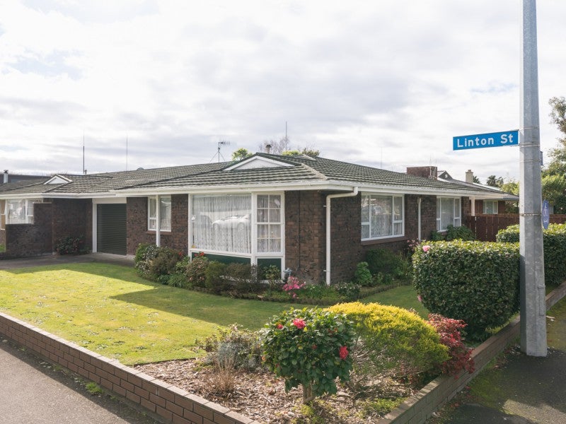 347 College Street, West End, Palmerston North - Carousel 1