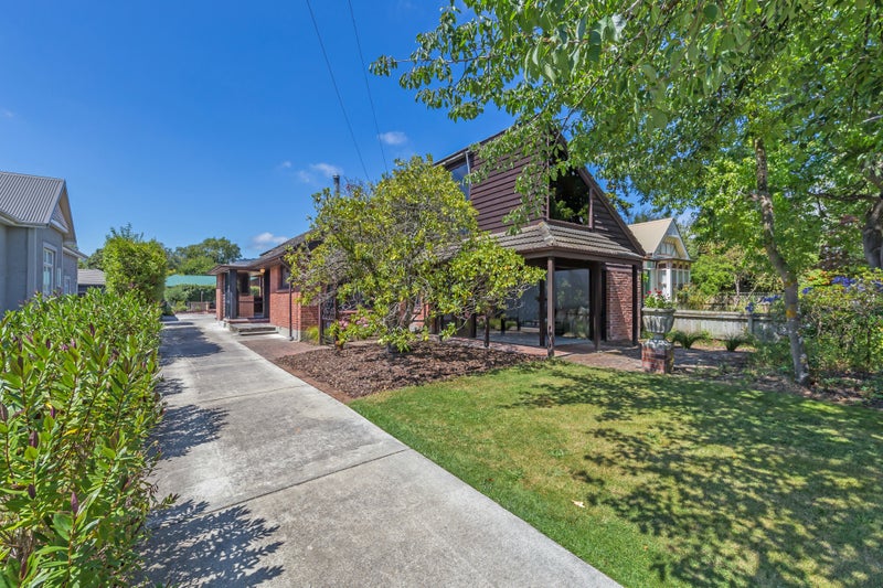 18 Aylmer Street, Somerfield, Christchurch - Carousel 1
