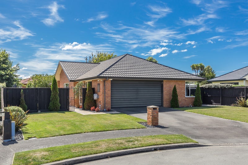 16 Ballymena Drive, Belfast, Christchurch - Carousel 2