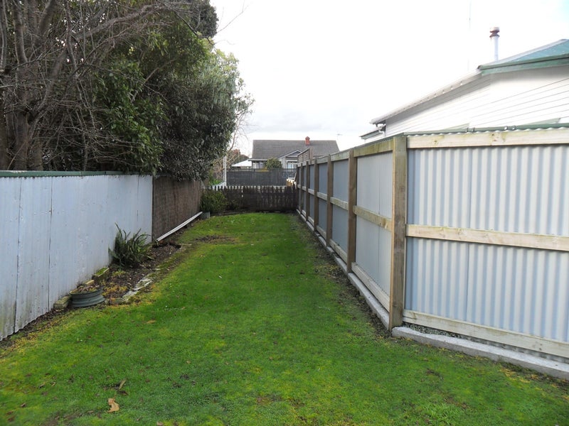 82 Shamrock Street, Takaro, Palmerston North - Carousel 5
