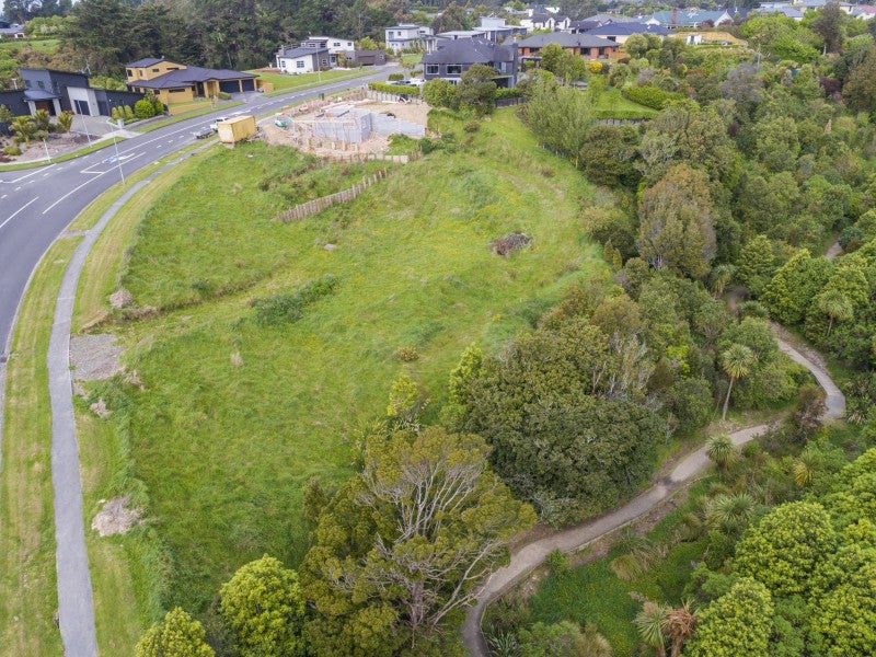 91 Cashmere Drive, FITZHERBERT, PALMERSTON NORTH - Carousel 9