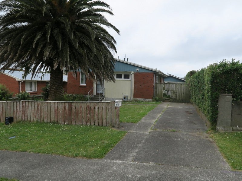28 Niagara Street, Waitangirua, Porirua - Carousel 2
