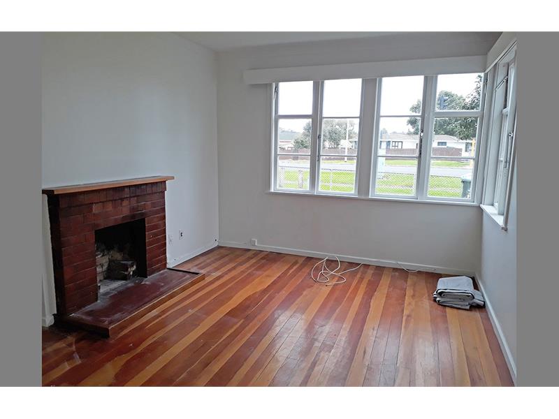 235 Stoddard Road, Wesley, Auckland - Carousel 2