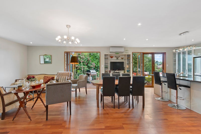 78 Denise Crescent, Hornby, Christchurch - Carousel 1