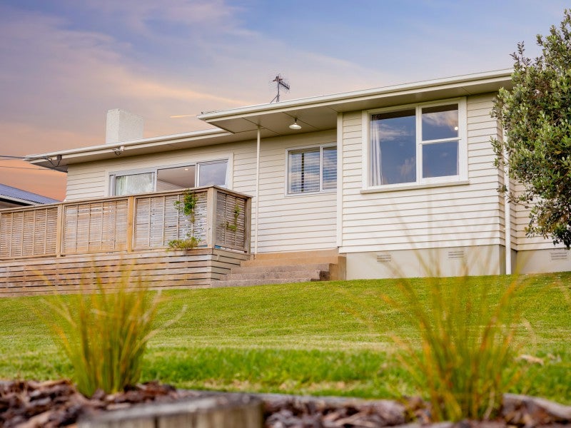 24 Bongard Street, Gate Pa, Tauranga - Carousel 1