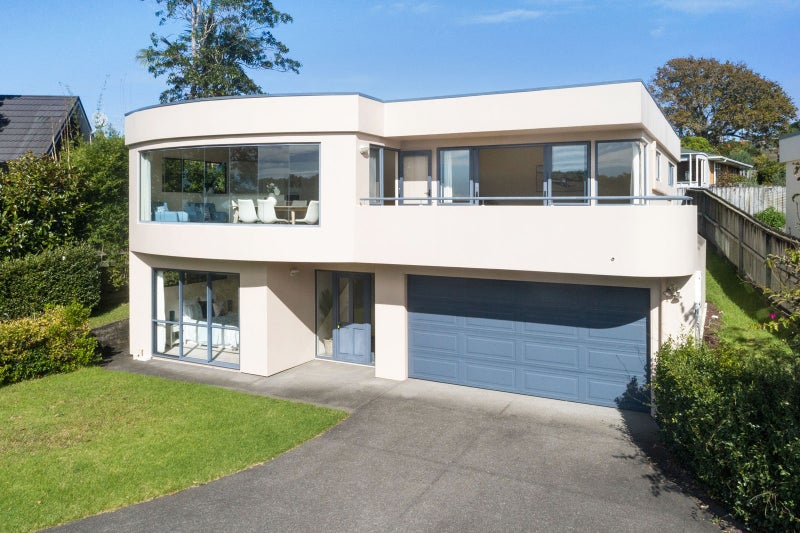 2/26 Kenneth Hopper Place, Manly, Whangaparaoa - Carousel 1