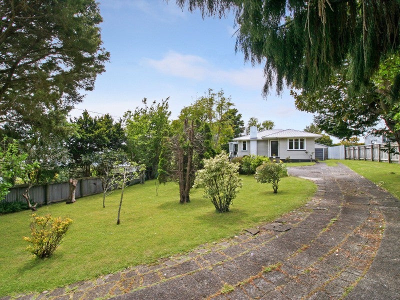 67A Clawton Street, Westown, New Plymouth - Carousel 1