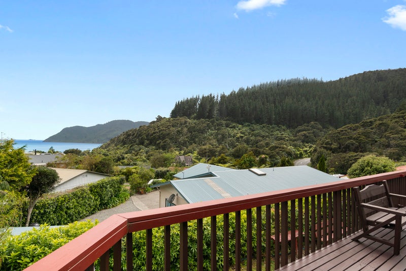 9 Field Terrace, Ōkiwi Bay - Carousel 21