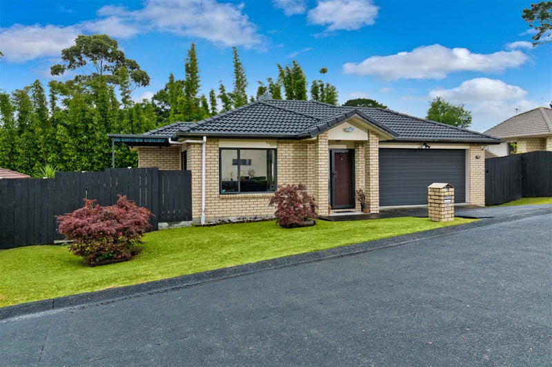 21 Westglen Place, Ranui, Auckland - Carousel 1