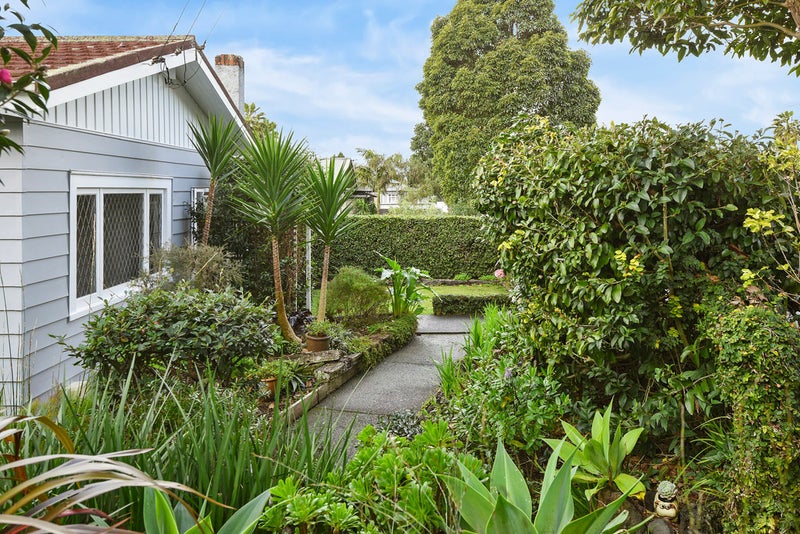 34 Sturges Avenue, Otahuhu, Auckland - Carousel 2