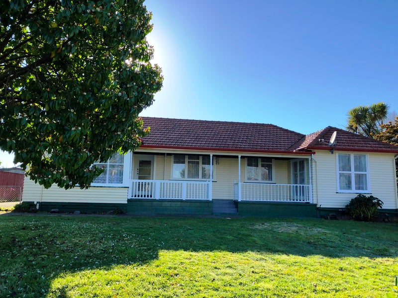 50 Norrie Street, Bader, Hamilton - Carousel 1