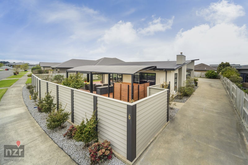 6 Trump Place, Kelvin Grove, Palmerston North - Carousel 20
