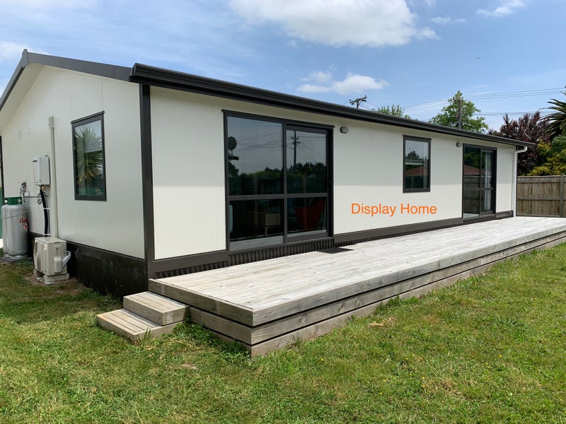 10B Robinson Street, Lookout Point, Dunedin - Carousel 1