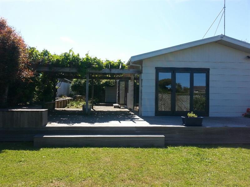 3 Rainbow Court, Raumati South, Paraparaumu - Carousel 1