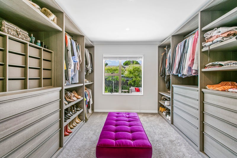 137 Mountain Road, Mangere Bridge, Auckland - Carousel 1