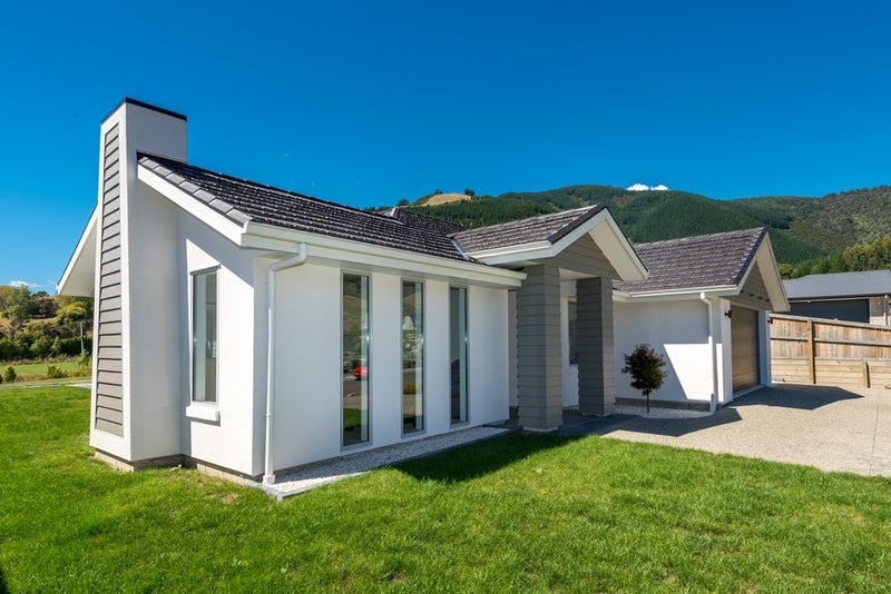 19 Sanctuary Drive, Stoke, Nelson - Carousel 2