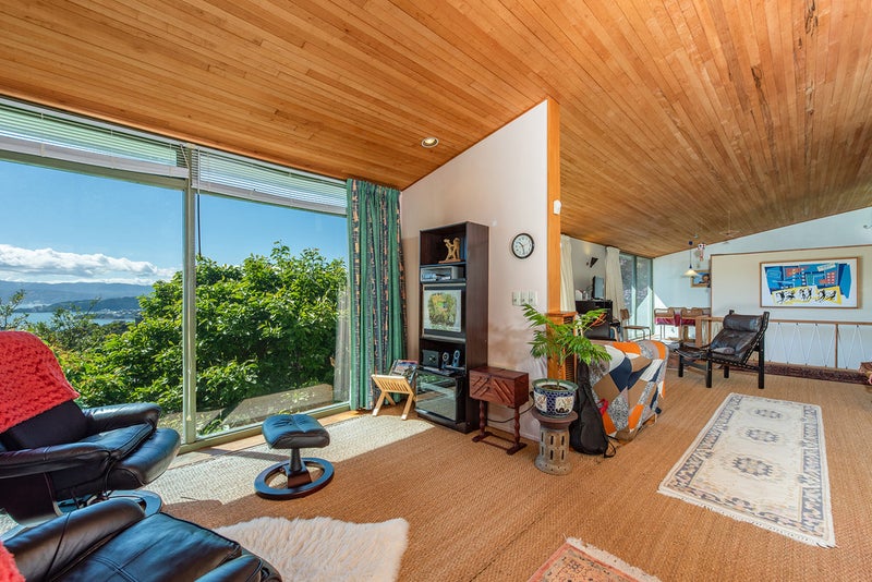 35 Harbour View Road, Northland, Wellington - Carousel 2