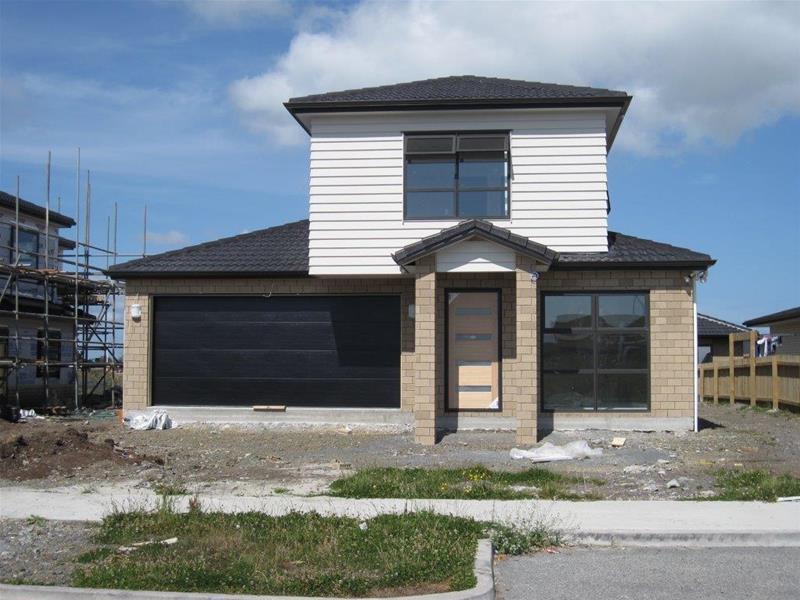 4 Yatterina Avenue, Takanini, Auckland - Carousel 2