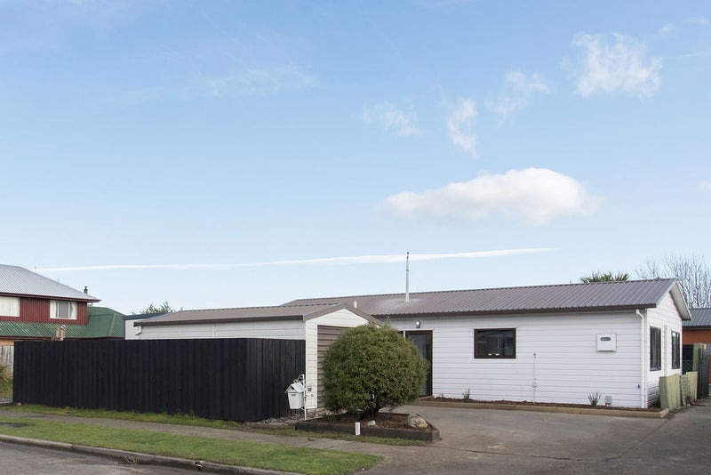 1/64 Bayswater Crescent, Bromley, Christchurch - Carousel 18