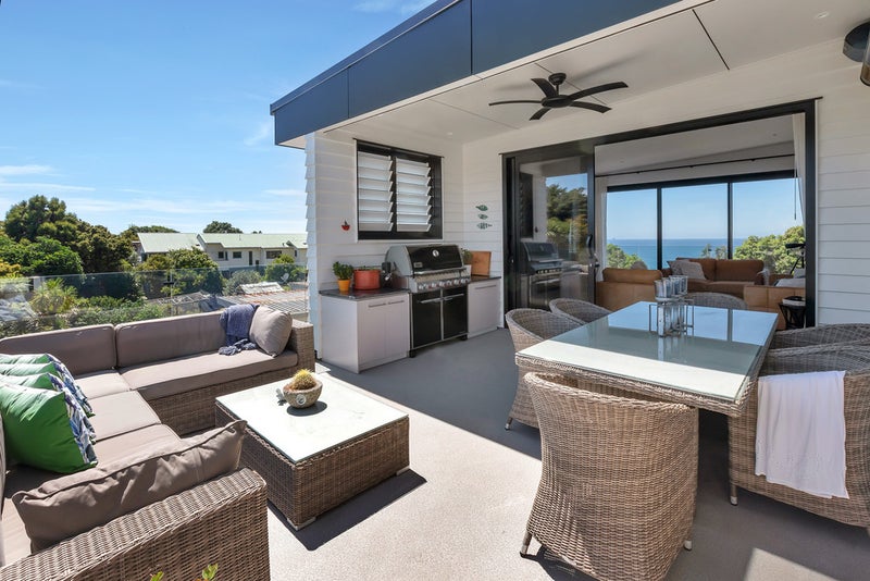 15 Dolphin Place, Whangarei - Carousel 1