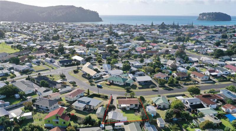 8 Bonnie Brae Road, Meadowbank, Auckland - Carousel 2