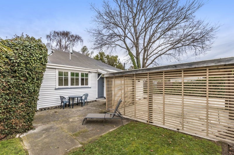 1/221 Edgeware Road, Edgeware, Christchurch - Carousel 2