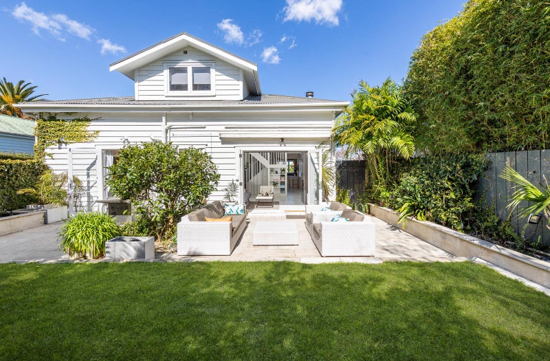 1/85 Paice Avenue, Sandringham, Auckland - Carousel 1