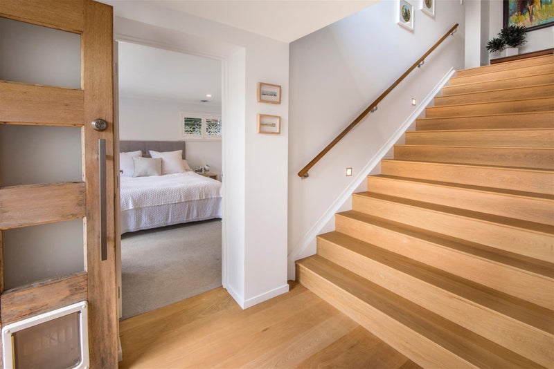 1/41 Merani Street, Narrow Neck, Auckland - Carousel 2