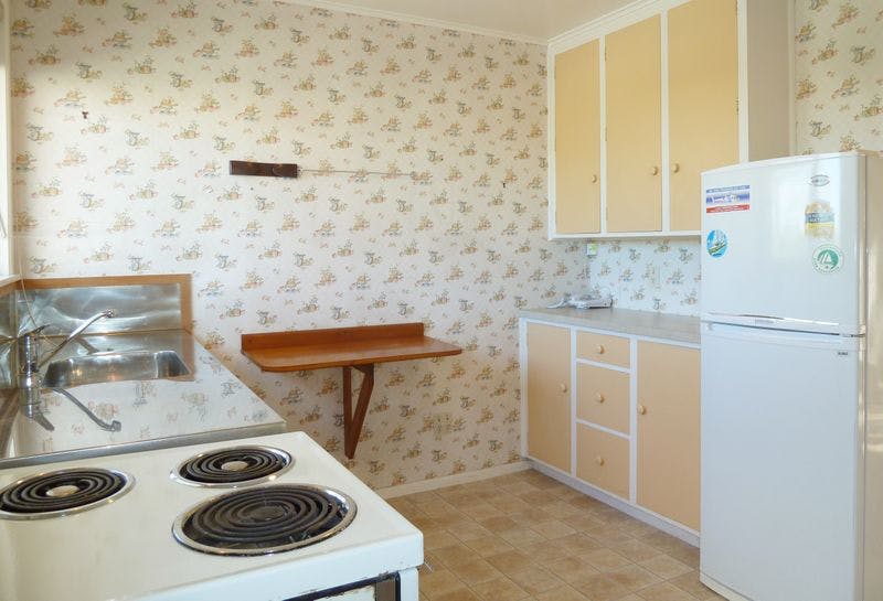 704B Whitehead Road, Saint Leonards, Hastings - Carousel 2