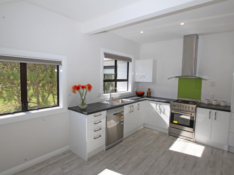 1 Wright Street, Titahi Bay, Porirua - Carousel 2