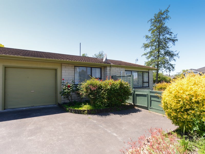 701 Southampton Street West, Saint Leonards, Hastings - Carousel 2