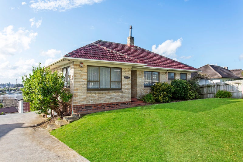 12 Orams Road, Hillpark, Auckland - Carousel 2