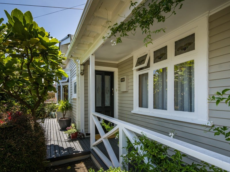 26 Darlington Road, Miramar, Wellington - Carousel 2